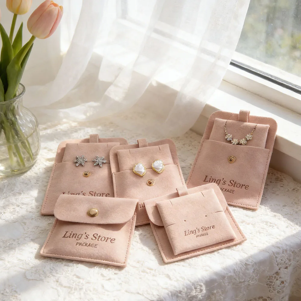 

Custom Logo 8x8cm Microfiber Snap Button Jewelry Bag and 6x6cm Card Set Gift Packaging Pouch Earrings Necklace Storage Organizer