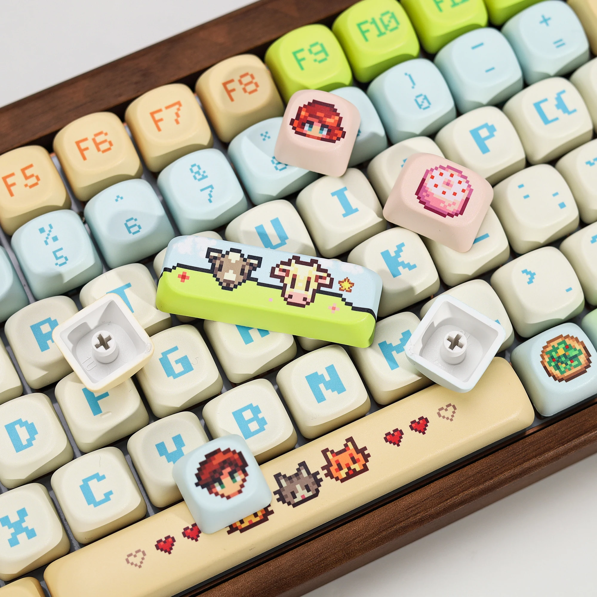 KBDiy Stardew Valley Themen-Keycaps Niedliche Anime Retro PBT KOA MOA Profil Alice ISO Tastenkappen Maßanfertigung für 60% Gamer Mechanische Tastatur – Detail 4