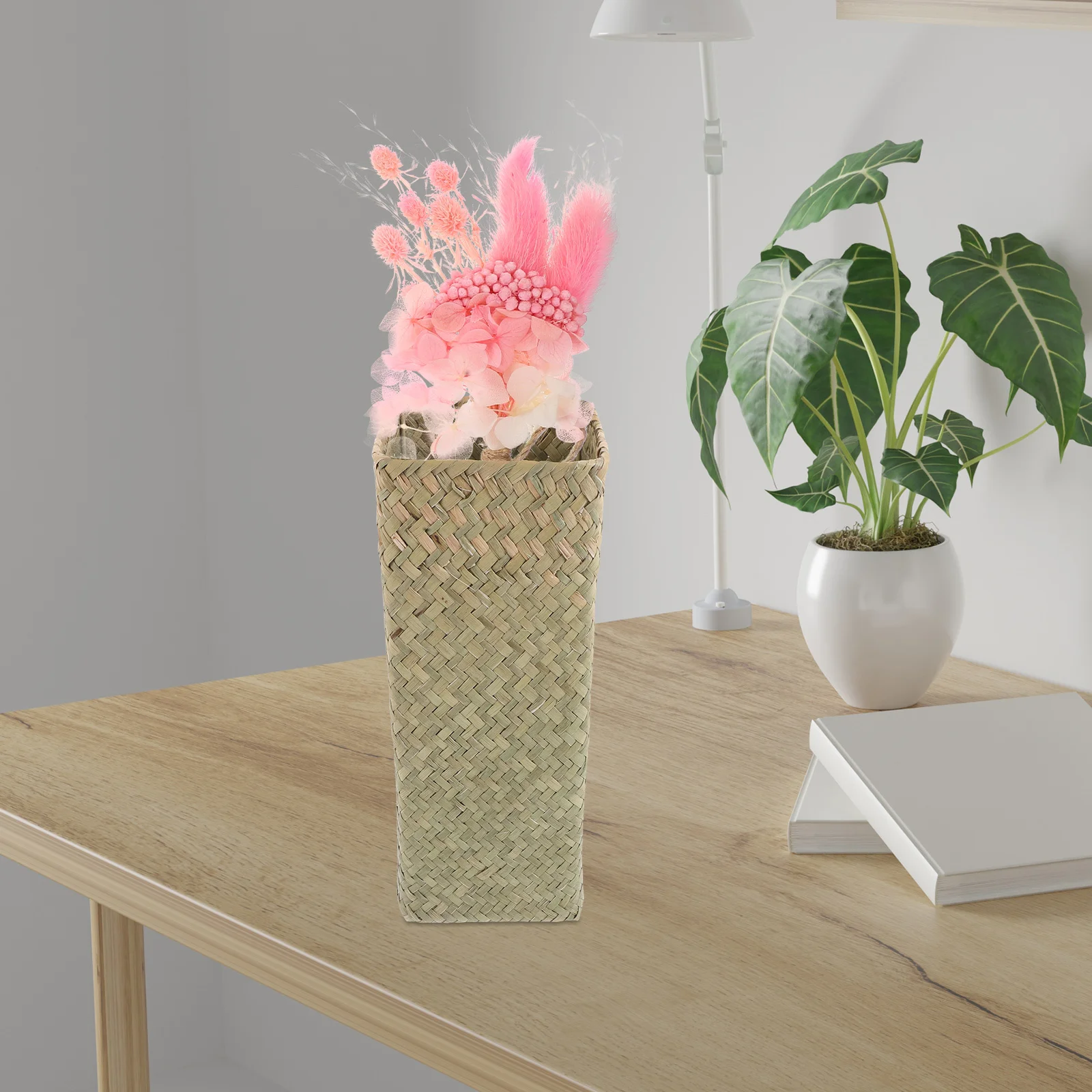 

Tall Woven Rattan Vase Handmade Boho Decorative Flower Holder For Home Office Floor Decor Dried Flower Container Creative