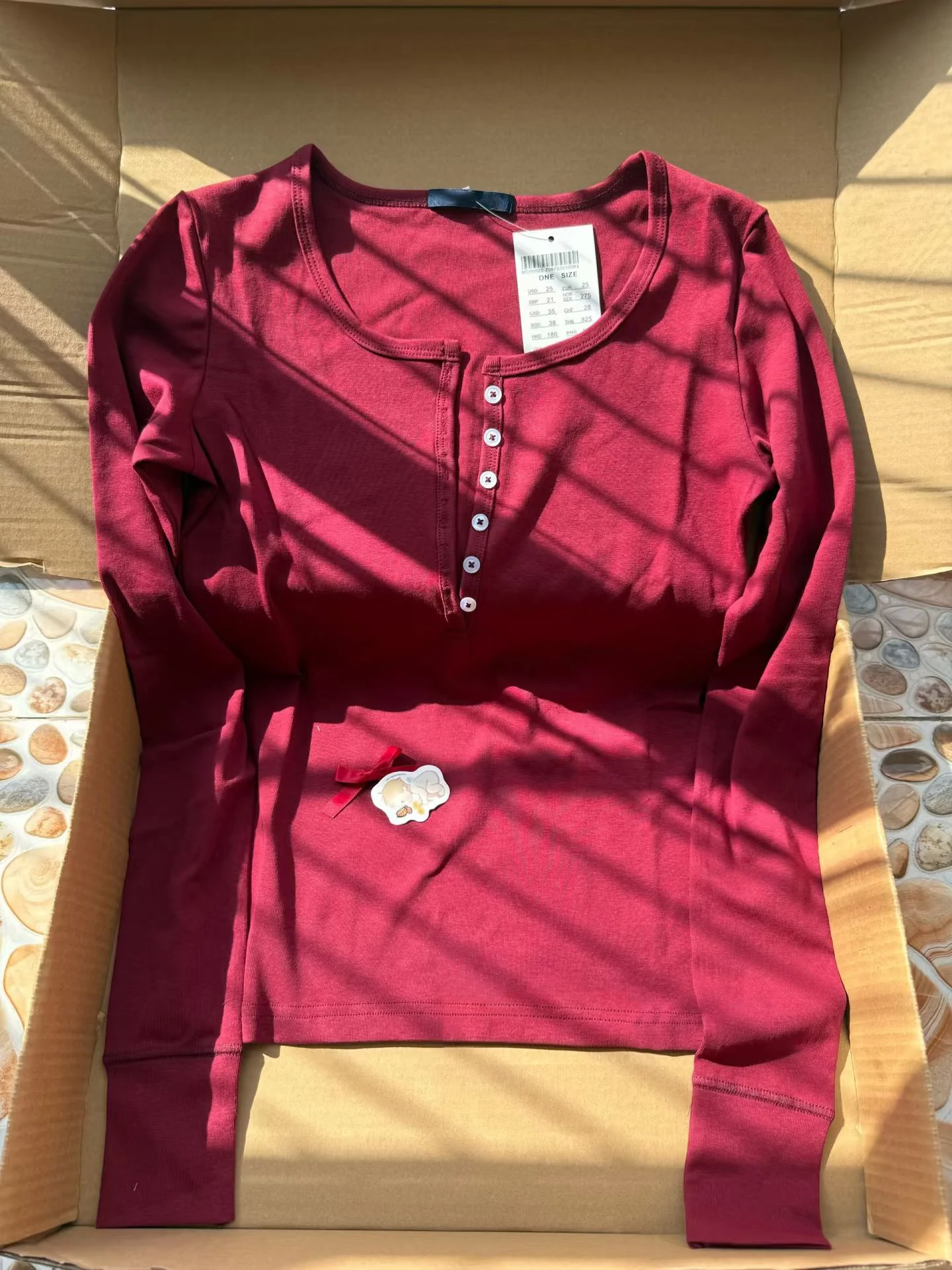 Sechs Tasten Burgund Langarm T-shirt Frau Herbst Oansatz Baumwolle Dünnes T-shirt Vintage Streetwear Solide Einfache Grund T Tops – Detail 3