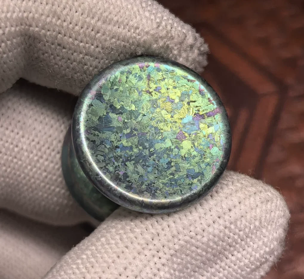 Used EDC Pangdun Mushroom button 22 * 16.5mm Color Green Ice Crystal Titanium fidget decompre ssion toy