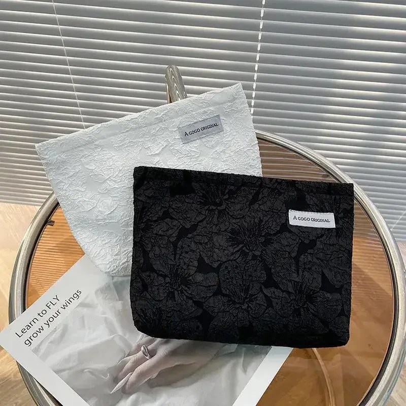 Borsa per cosmetici in velluto a coste stile coreano con ricamo floreale, custodia da toilette da viaggio per donna e organizer per trucchi portatile Пакет 