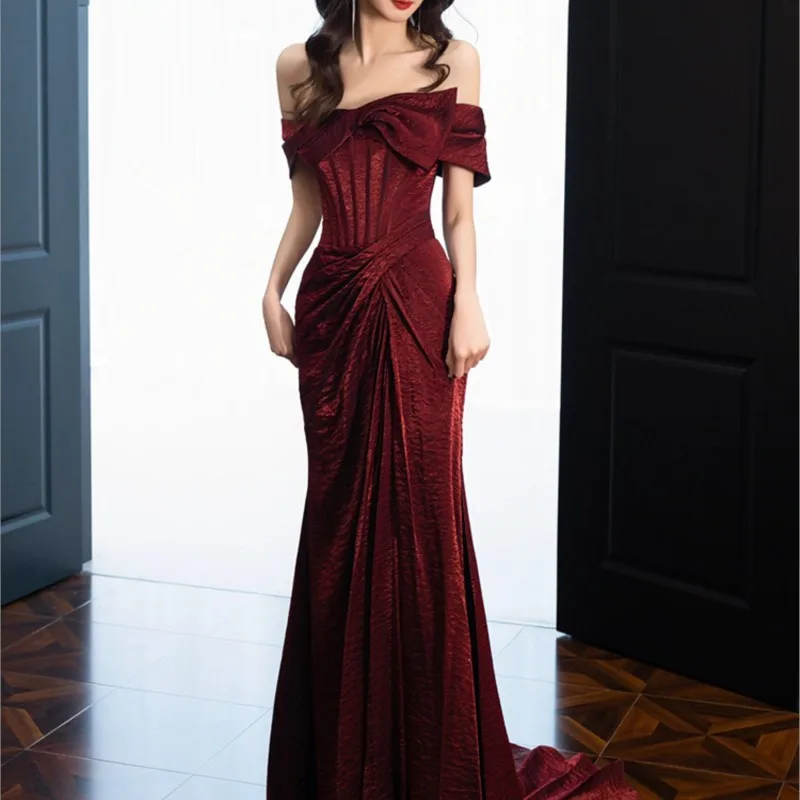 Toasting dress fish tail waist red shoulder out of the cabinet banquet back female