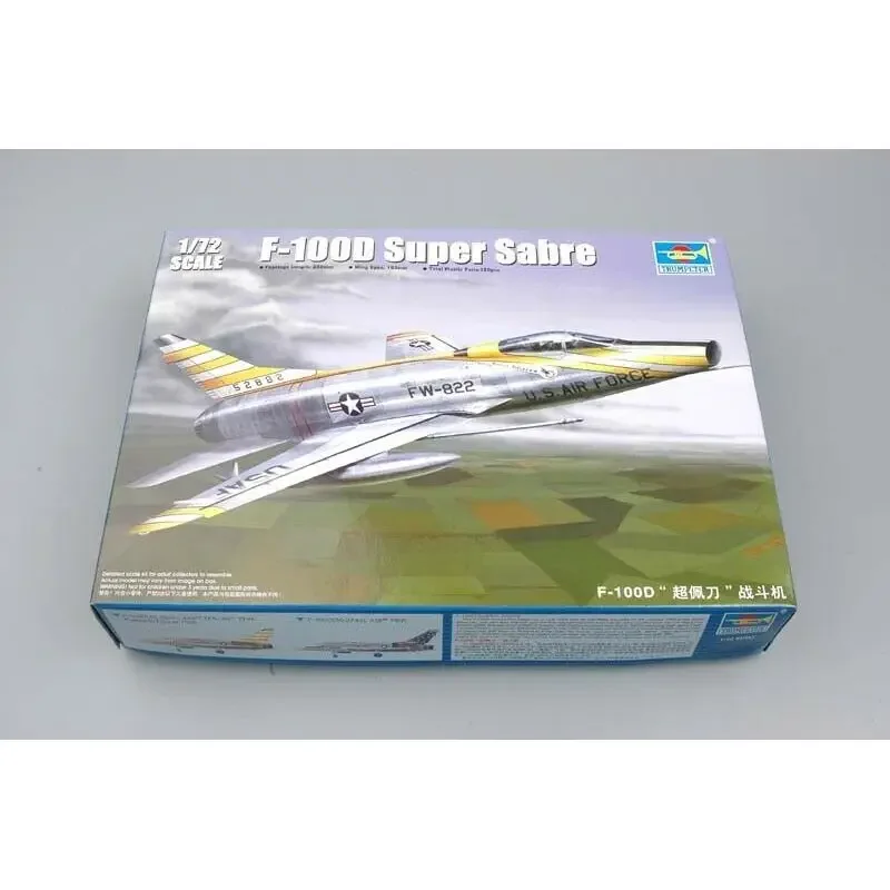 

Trumpeter 01649 1/72 F-100D Super Sabre — набор масштабной модели