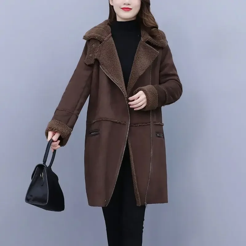 Medium long high-end grand lamb fur one-piece coat for winter large women\'s loose warm long coat