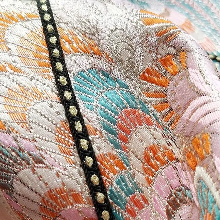 الأزهار المطرزة الجاكار سترة المرأة الرجعية الصينية خمر العرقية نمط بلوزات بلا اكمام المتضخم