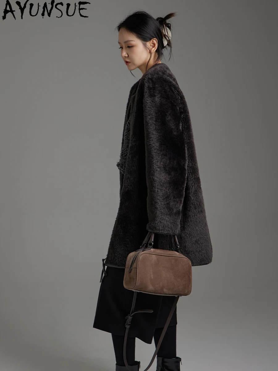 AYUNSUE Mantel Bulu Kulit Domba Alami Wanita Jaket Kulit Asli Asli Jaket Musim Dingin Pakaian Mewah Wanita Hangat 2025ба