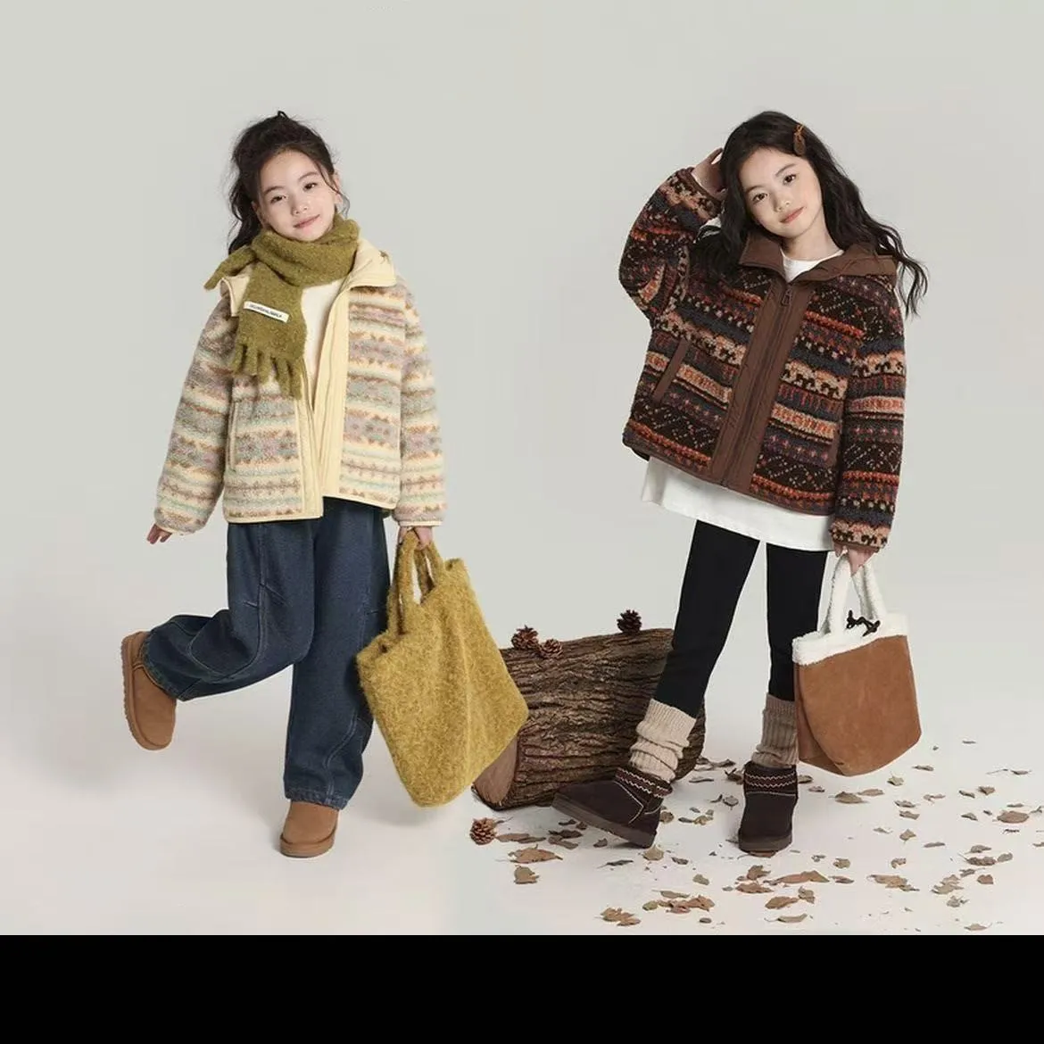 

Girls' Autumn and Winter Jacket Children's New Style With Wdded Velvet and Thickened Retro Lamb Wool Big Children's Jacket