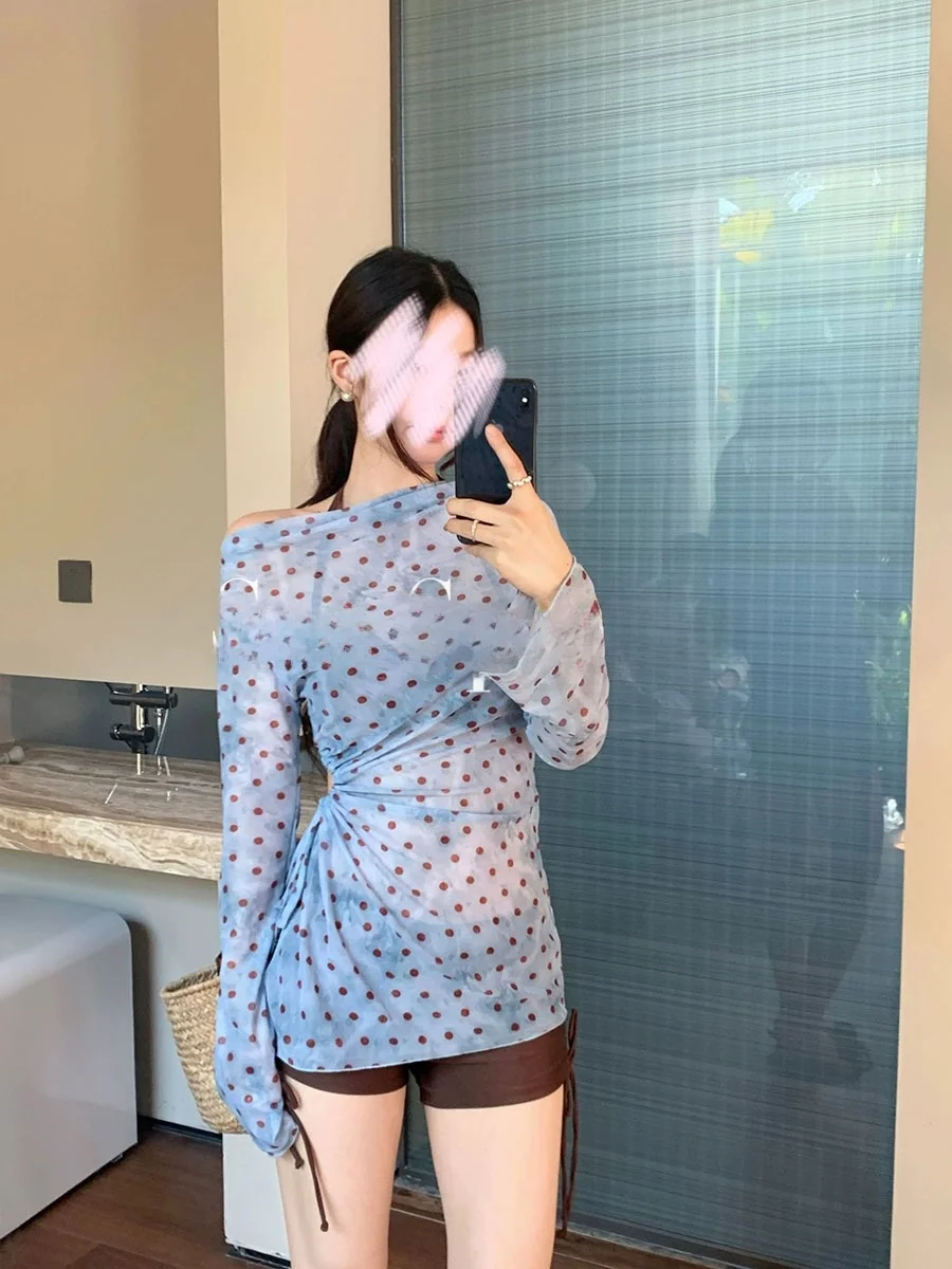 

Blue Polka Dot Bikini Sea Sparkle Pure Desire Girl Thermal Vacation Separate Swimsuit Long Sleeve Cover up Beach Playwear