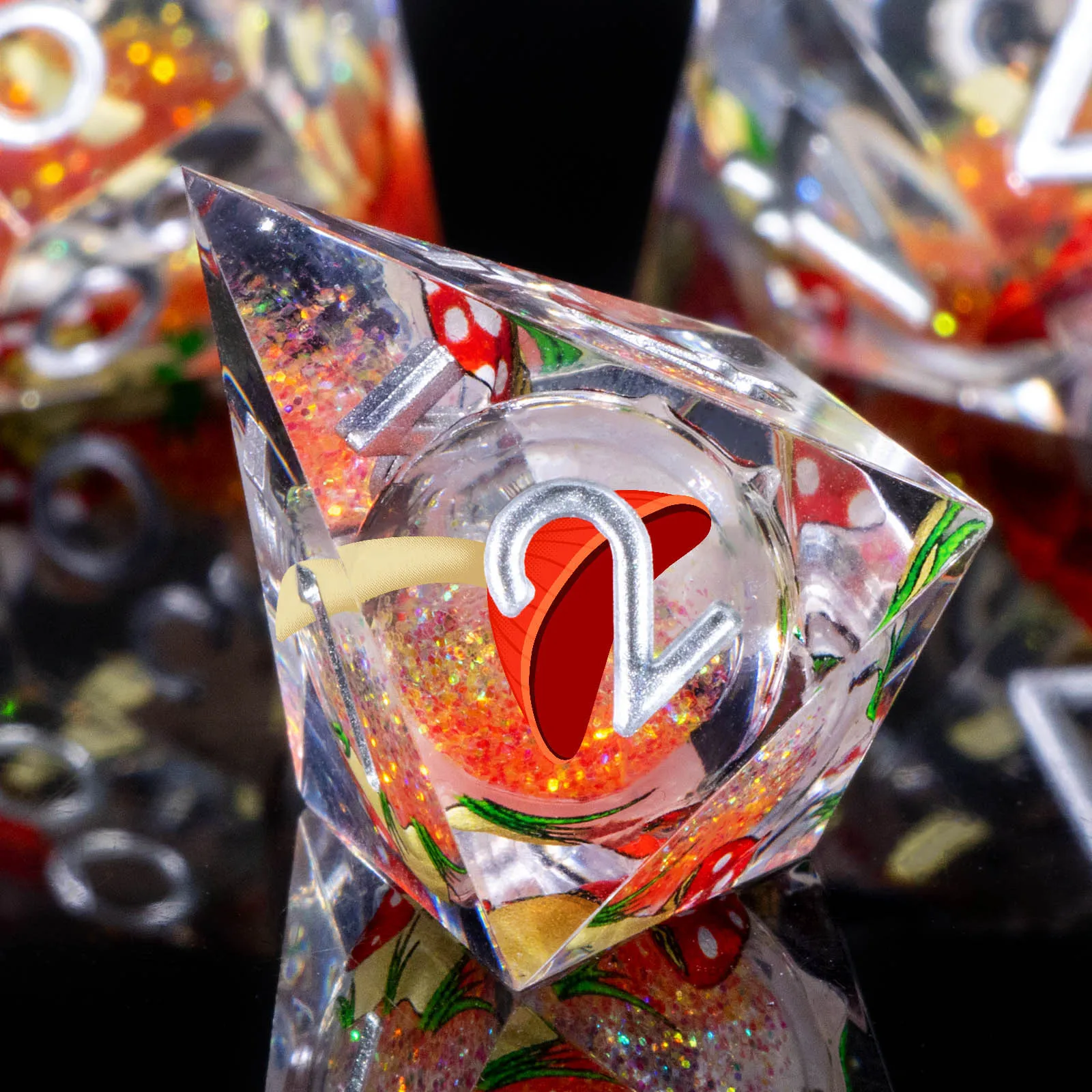 Mushroom Liquid Core Dice, 7pcs Sharp Edge Resin Dice Set DND for Dungeon and Dragon, Role Playing D&D Dice D20 D12 D10 D8 D6 D4