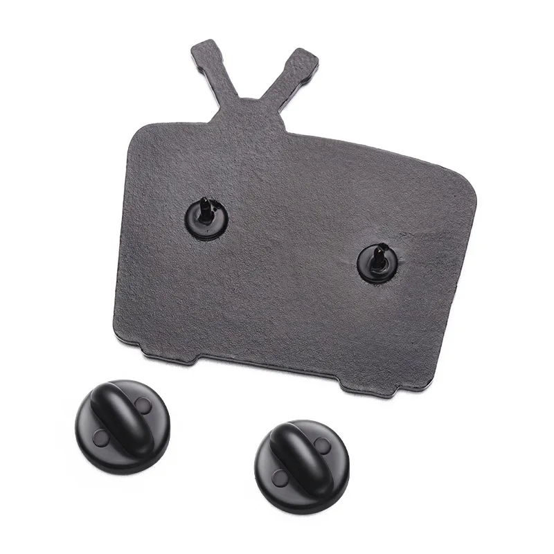 حيوان لطيف الكرتون التلفزيون بروش ، شارة معدنية ، الحلي ، دبابيس حقيبة للملابس ، اكسسوارات ظهره ، دبابيس الزخرفية ، طية صدر السترة ، الجملة