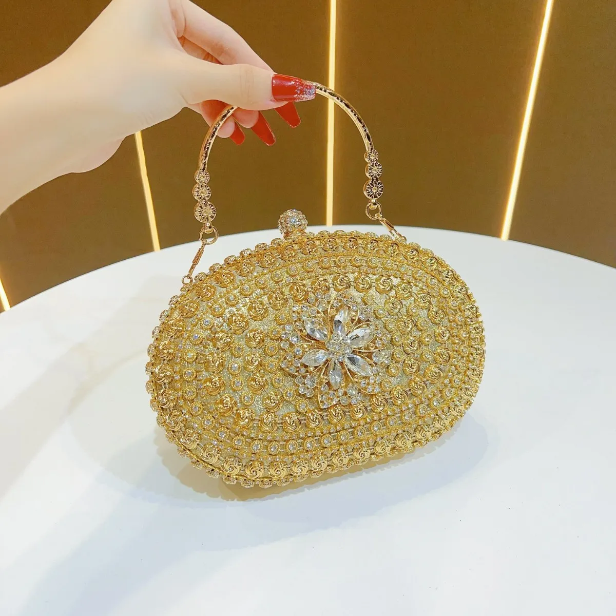 

Customized clutch European and American retro banquet women's wallet with dress one shoulder messenger rhinestone