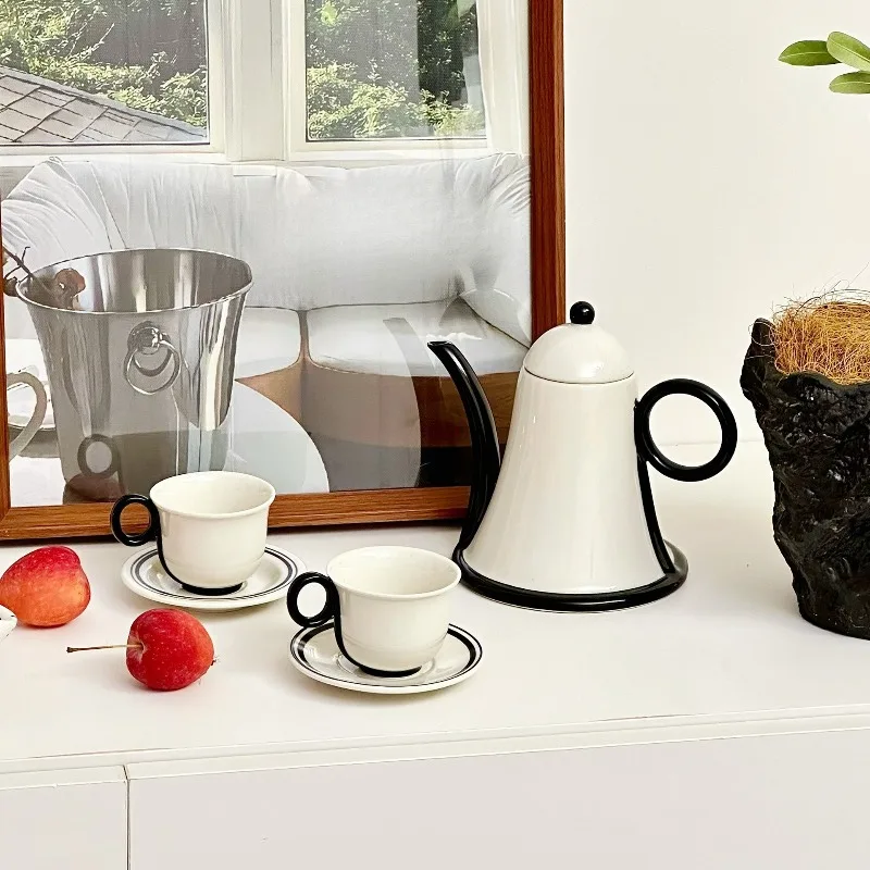 

Керамическая чашка для чайника, комбинированный набор скандинавских чайных чашек, роскошные наборы чайных инструментов для столовой, красивая гостиная, высококачественный набор чайных чашек