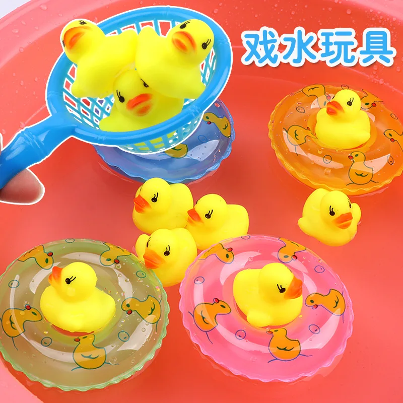 Children's Rubber Duck Squeeze-sounding Dabbling Toys Baby Bathtub Pools Water Game Play Floating Inflatable Bath Toys for Kids