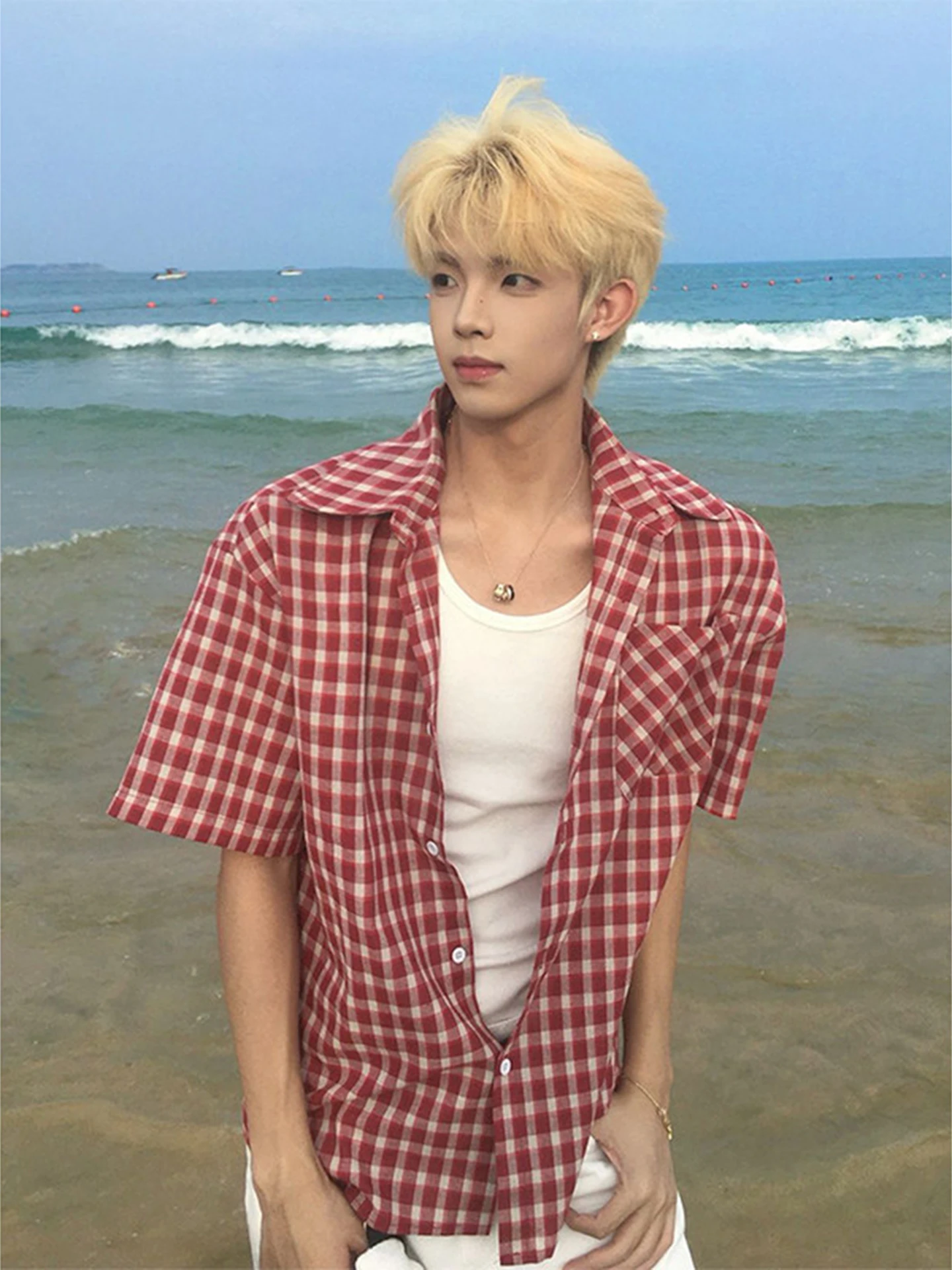 Red Plaid Short Sleeve Ice Silk Shirt Men's Summer Thin Beach Vacation Style Sun Protection Outerwear Breathable Loose Fit Shirt