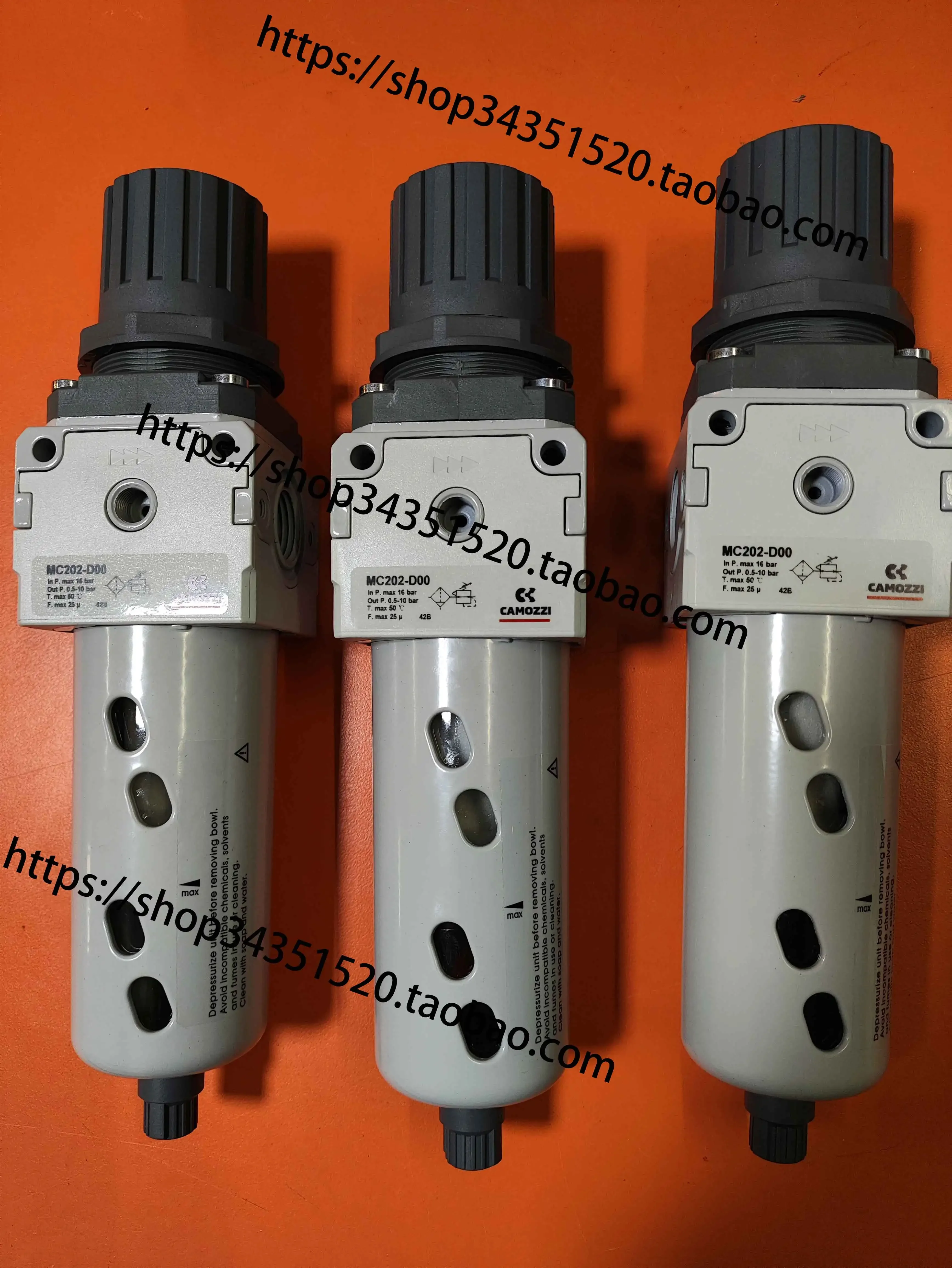 

Customized Camozzi MC202-D00 Manual Lockable Isolation 3-Way ValveCamozzi MC202-V01