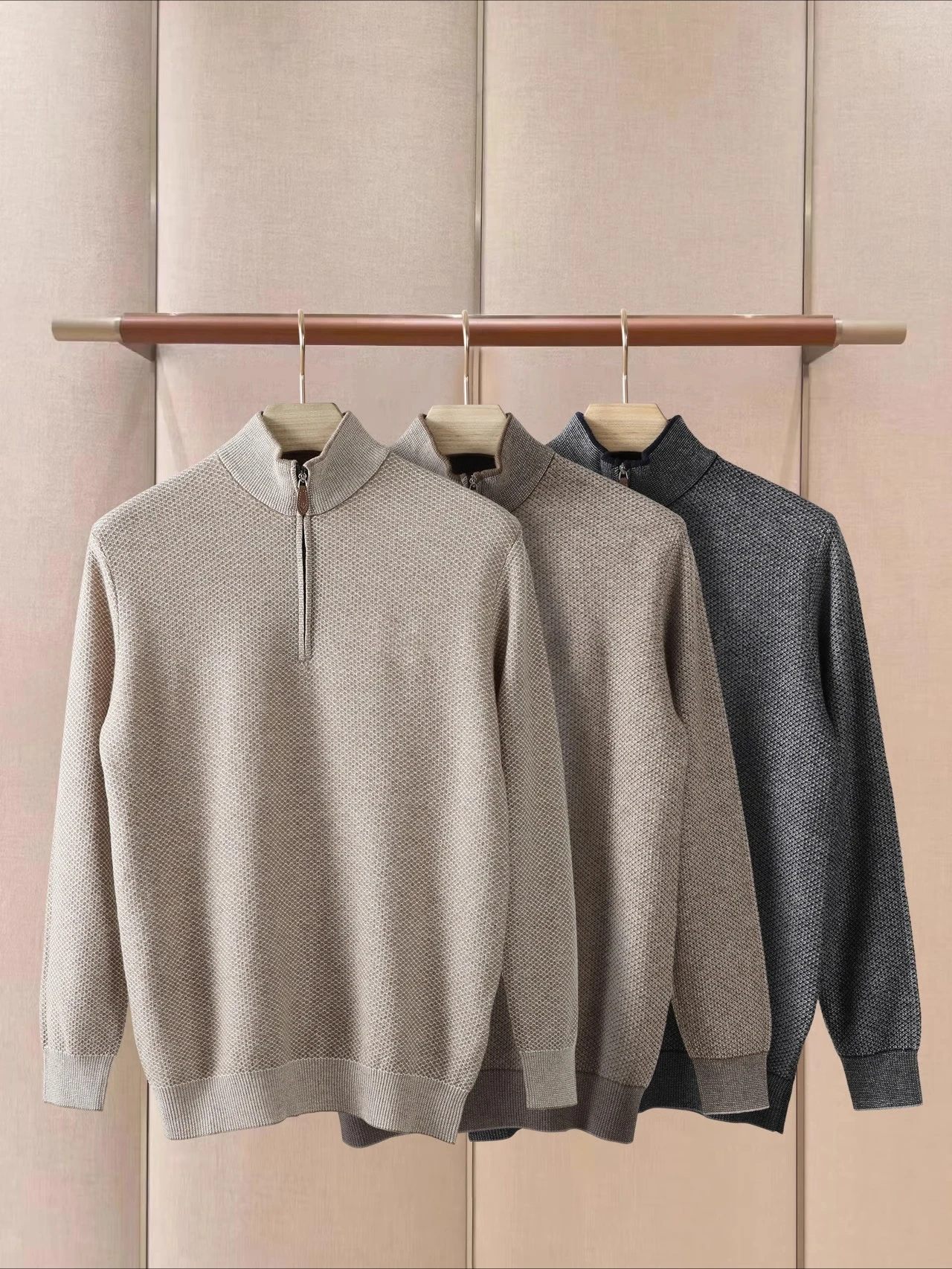 

LP Italy 25aw мужской вязаный свитер из шерсти с вышитыми буквами и полумолнией