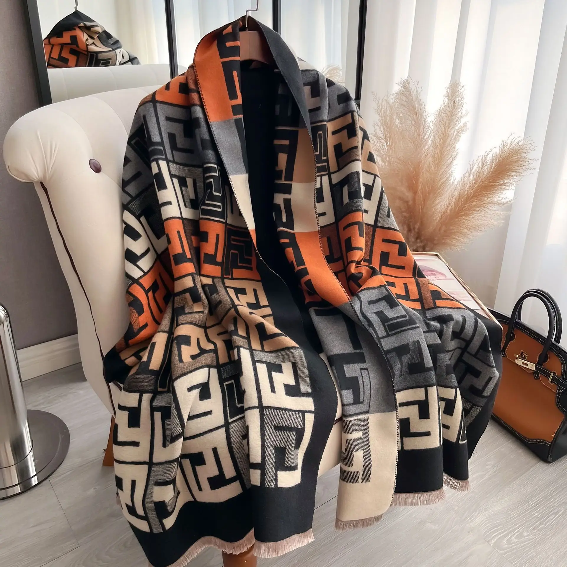 Luxury imitation cashmere scarf women\'s letter retro autumn and winter thick versatile scarf long double-sided shawl