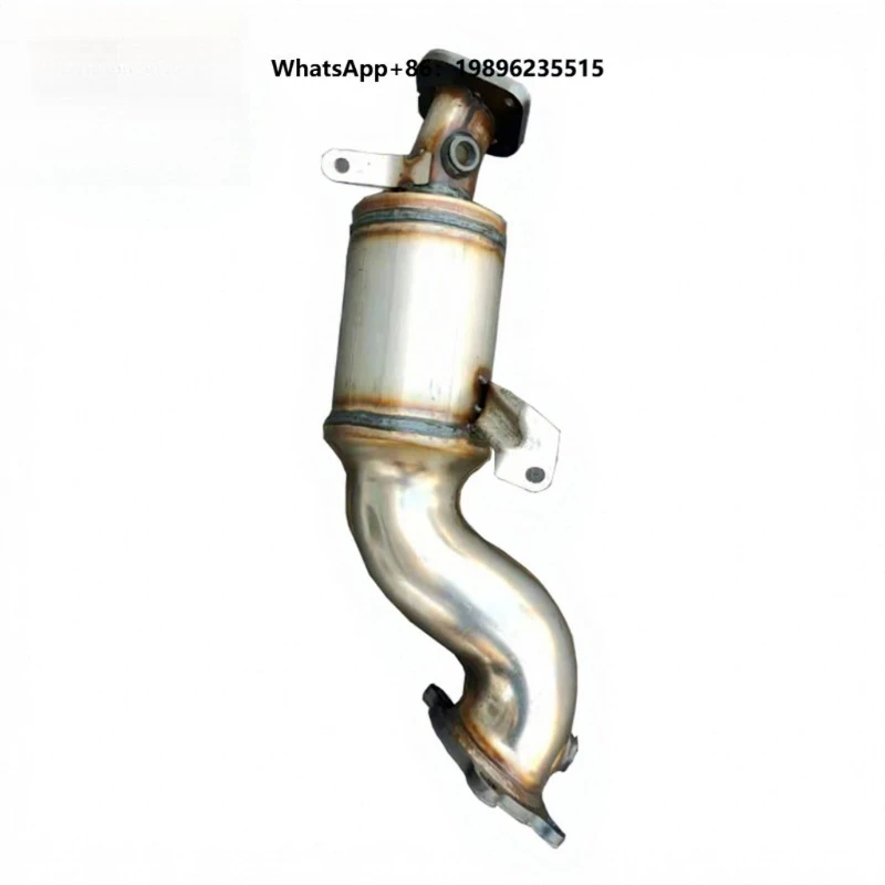 Exhaust Car Automobile Engine Part Three Way Catalytic Converter for XT6