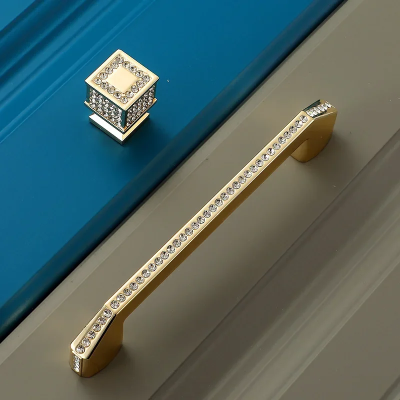 Modern Gold Diamond Inlaid Kitchen Cabinet Door Handle Luxury Crystal Wardrobe Drawer Knob Furniture Handle Home Decoration
