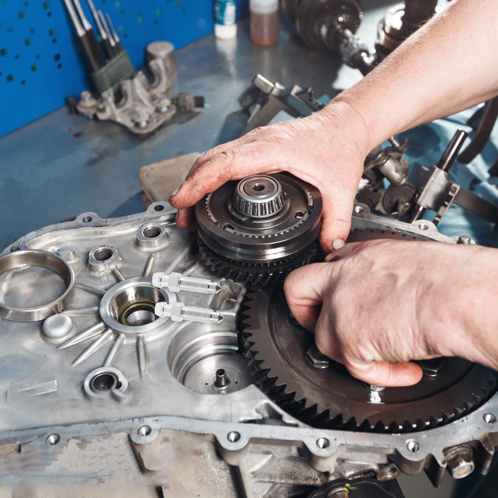 

2pcs Bleed Screw For Motorcycle Galvanized Iron Air Bleeder Valve Brake Caliper Oil Drain Fork Front Dirt Bike Repair Tool