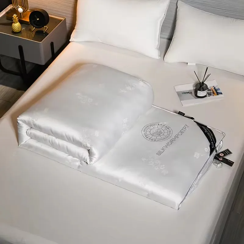 Monochrome Quilted Comforter, 100% Silk, Quilted Quilt, Thick Blanket, King and Queen Size, Full Size, High Quality, Winter