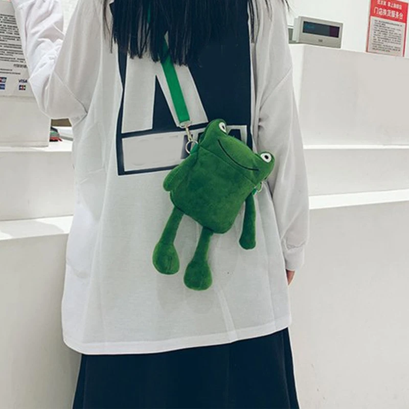 Creative Cartoon Shoulder Bag Cute Green Frog Crossbody Bag Women Messenger Bag Ins Girl Plush Bag Handbag