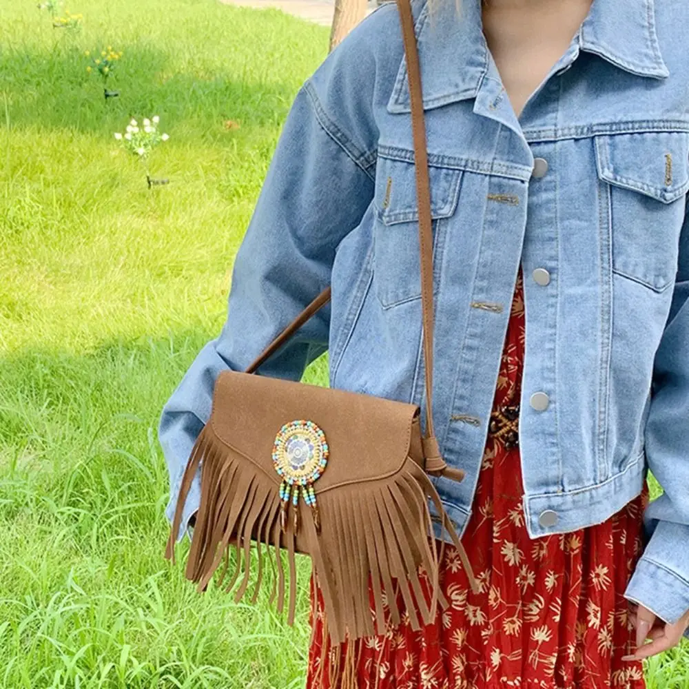 Корейская стильная сумка через плечо с кисточками, винтажная большая вместительная замшевая сумка через плечо из искусственной кожи, сумка в богемном стиле в этническом стиле для девочек