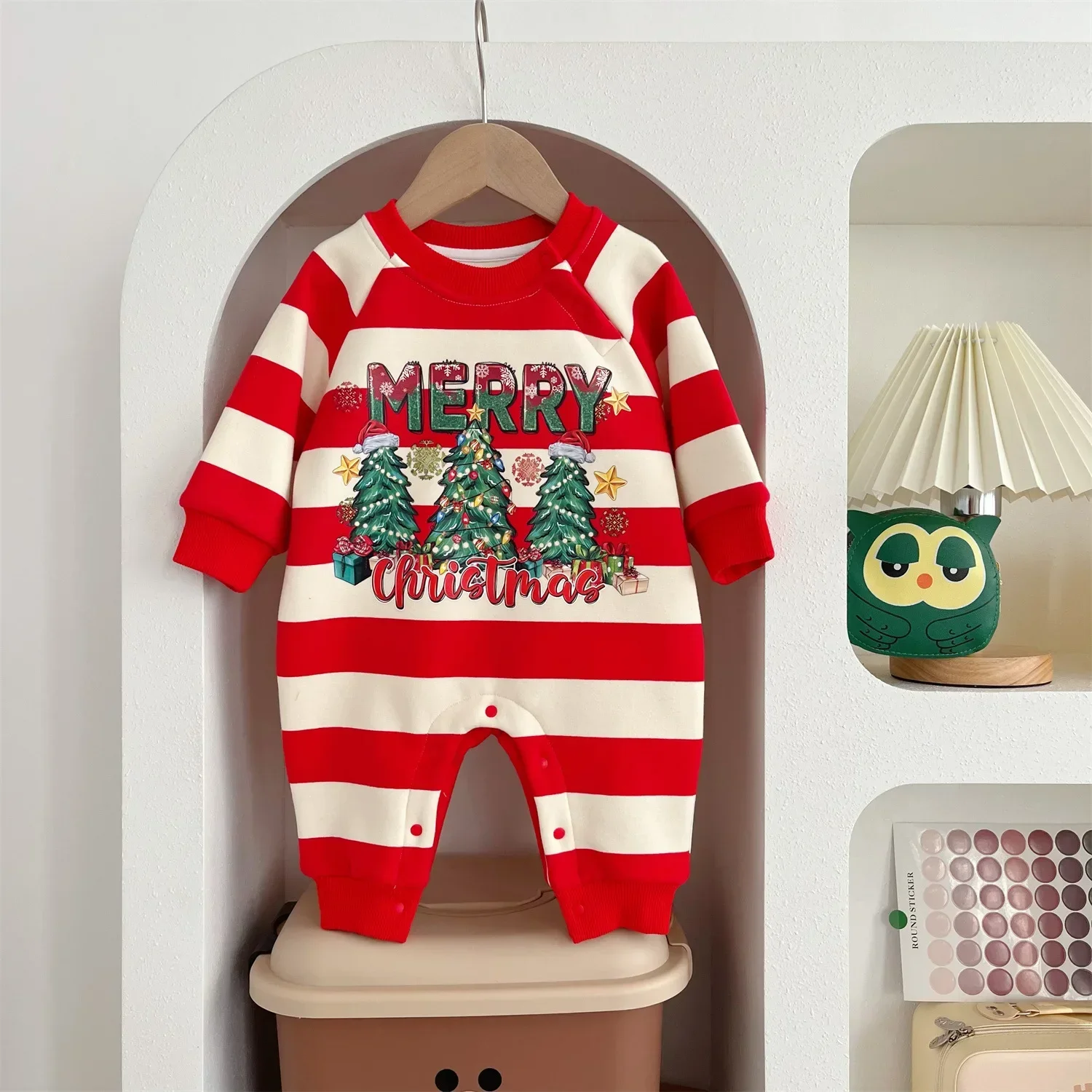 2023 Autumn Winter New Baby Girls Rompers Red Stripe Christmas Plush Infant Girls Bodysuit Outwear Printed Toddler Girls Onesies