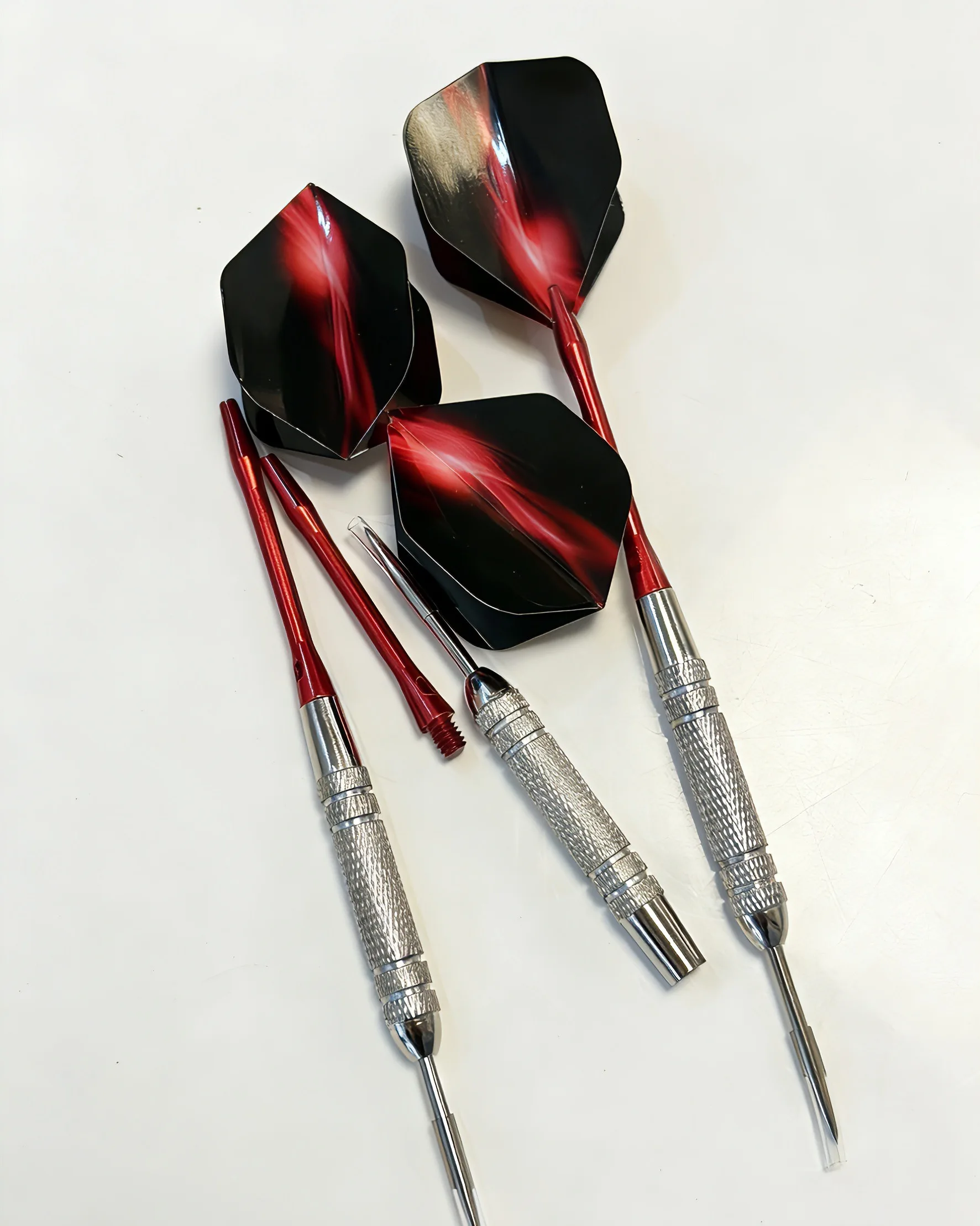 

3pcs/1set Of Stainless Steel Dart Needle Anti-fall Rod Red Aurora Wing Adult Training Entertainment Games