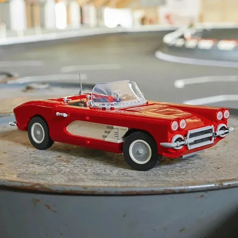 

1210PCS Creative Red Corvette Car Building Blocks Assemble Retro Vehicle Bricks Toy Gift For Chidlren Kids
