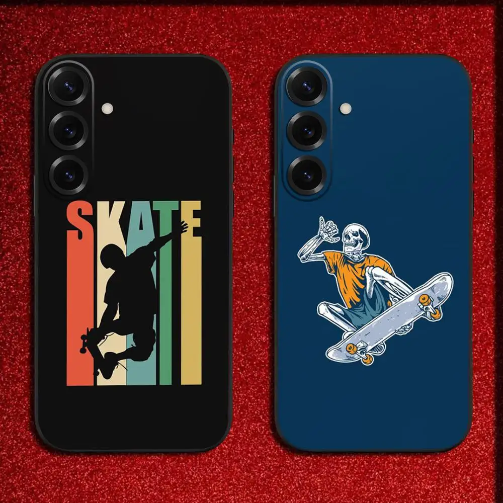 

Skateboarding Skater Phone Case For Samsung S25,S24,S21,S22,S23,S30,Ultra,S20,Plus,Fe,Lite,5G Black Cover