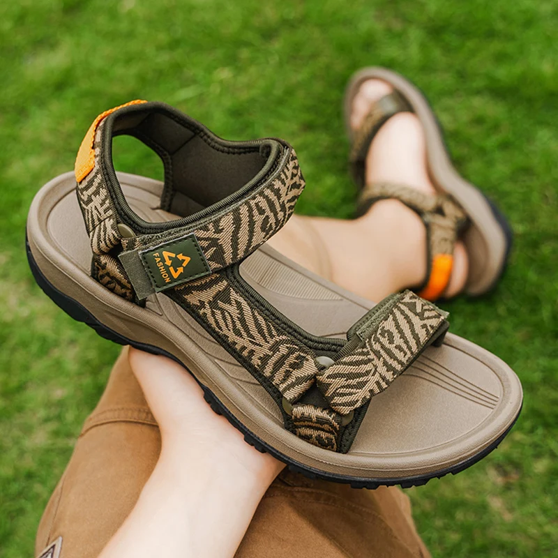 

Outdoor Open-Toe Sandals Summer Mens Breathable Hiking Shoes Water Beach Sandals Antiskid Flat Man Walking Size 40-45