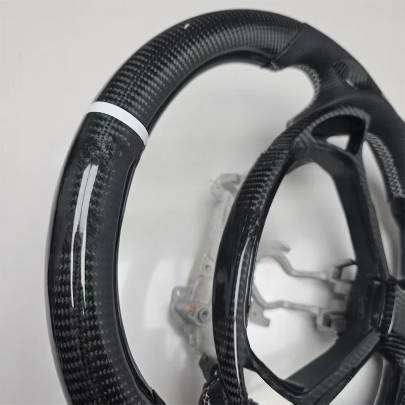 Hot Selling Modified Perforated Leather Carbon Fiber Car Steering Wheel Component