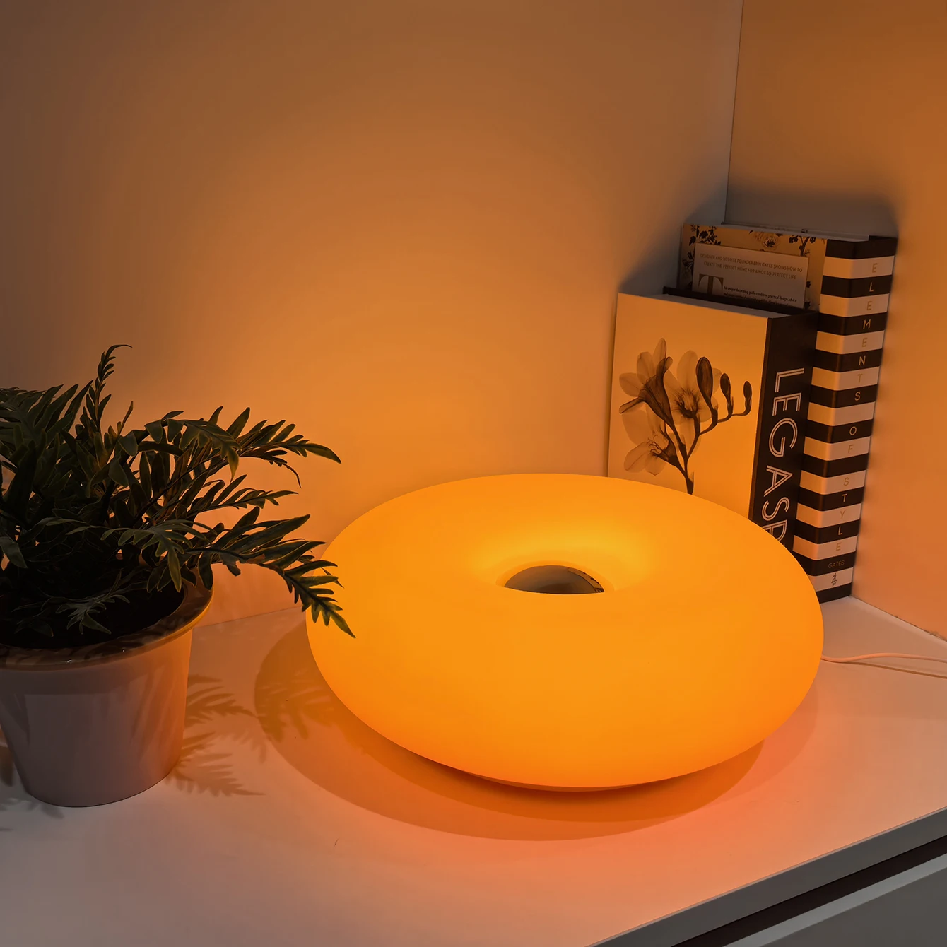 Donut-Tischlampe Schlafzimmer Nachttischlampe Wohnzimmer Esszimmer Wandmontierte Dekorative Ambientebeleuchtung (Nicht aus Glas) – Detail 7