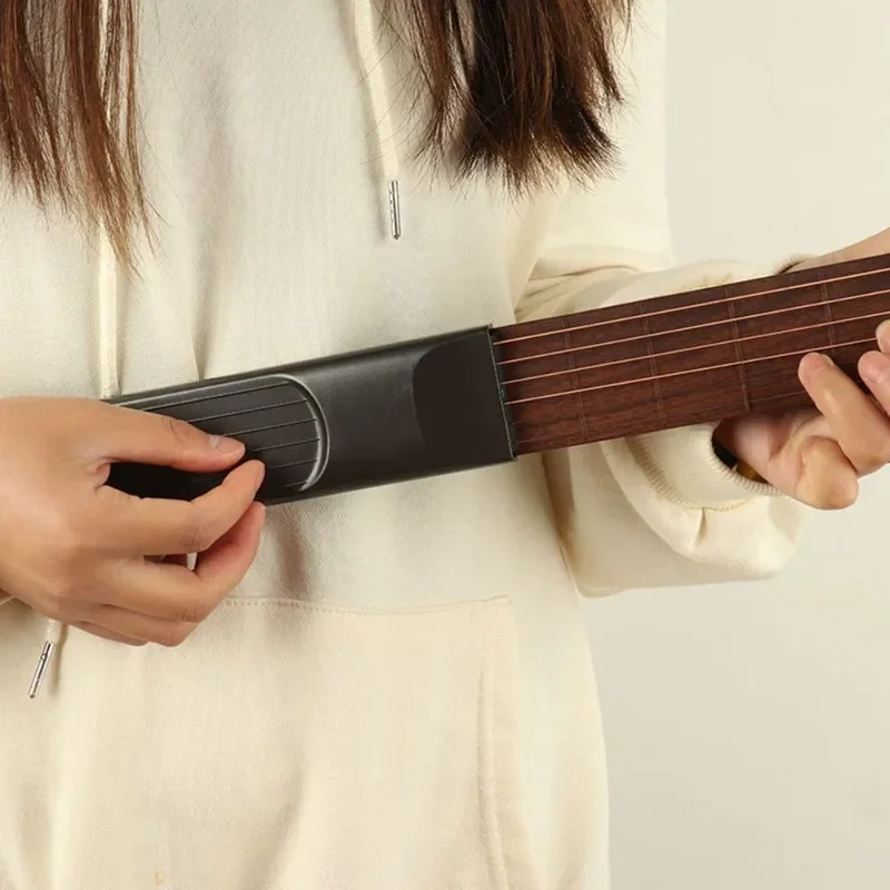 Pocket Guitar Finger Trainer Portable Chord Assisted Finger Flexible Trainer
