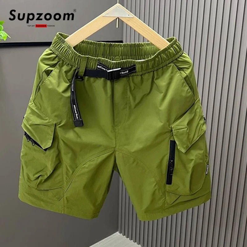 Supzoom New Arrival Top Fashion Summer Loose Casual Belt Design High Street Trendy Stitching Pocket Cargo Shorts Shorts Men