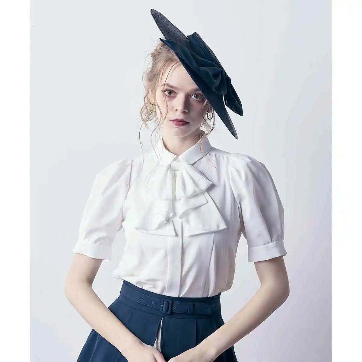Japanese Elegant Retro Polo Collar Bow Tie Bubble Sleeve Single-breasted Versatile Commuter Solid Color Shirts Tops Women Summer