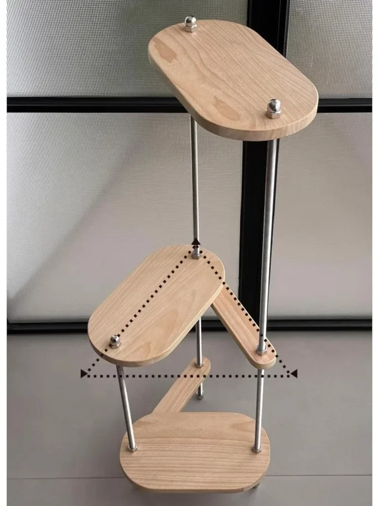 رف إبداعي لغرفة المعيشة من مومو، رف نباتي أخضر، رف زهور من النوع الأرضي، شرفة من الخشب الصلب بجوار خزانة التلفزيون، خضراء