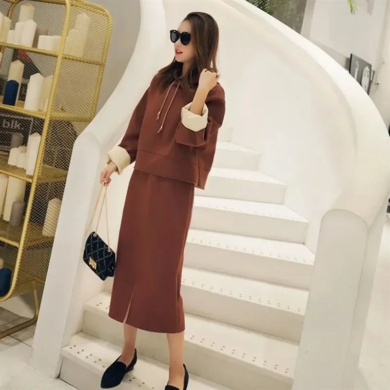 الخريف الشتاء آلهة نمط المرأة صوف مبطن قطعتين مجموعة المألوف البلوز تنورة أوائل الخريف ضوء Maturity