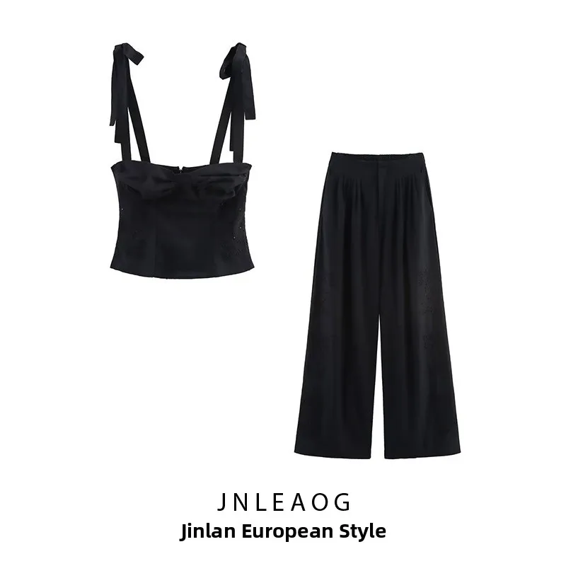 Conjunto F de Verão Casual de Duas Peças com Top Bordado de Borboleta e Laço, Estilo Francês, Cintura Alta e Tubo Reto...