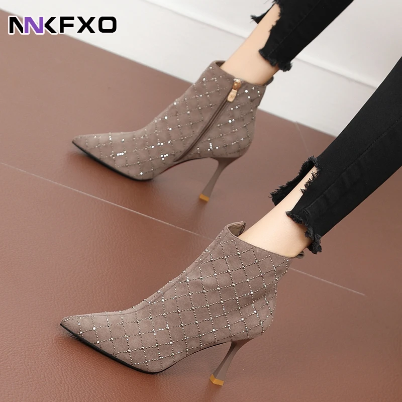 

Women's Ankel Boots Autumn Winter Short Boots Microfiber Fabric Boots Pointed Toe Thin Heel Boots Checkered Pattern Boots QB405