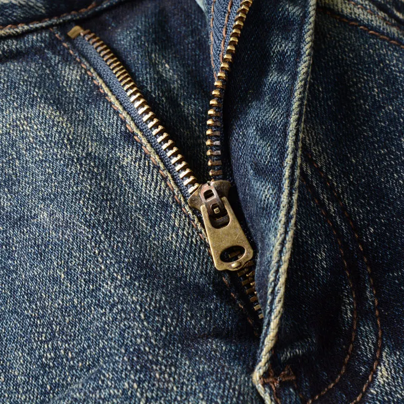 Fashion Designer Men Jeans Retro Blue Elastic Slim Fit Hole Ripped Jeans Men Embroidery Patch Vintage Casual Denim Pants Hombre