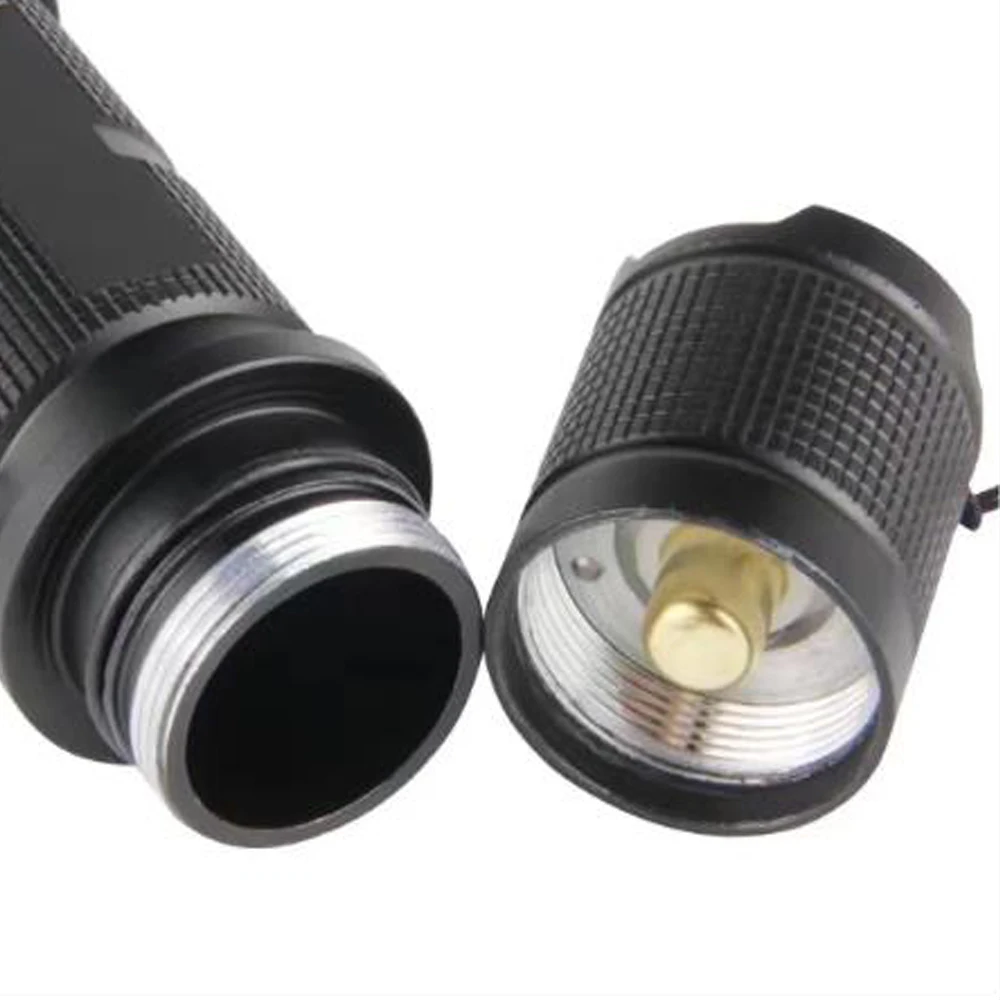 5000LM مصابيح LED فائقة السطوع مشاعل 5 طرق زوومابلي فانوس قوي في الهواء الطلق المحمولة مقاوم للماء 18650 فانوس التخييم