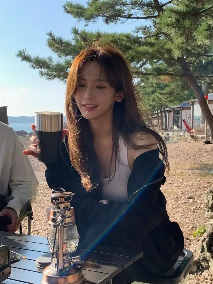 Nowy Jesienno-Zimowy Zestaw Damski: Bluza z Kapturem, Kurtka Casualowa, Ośmiokolorowa Bluza Milk Th*bar*net Dongdaemun, Odzież Wierzchnia, Płaszcz