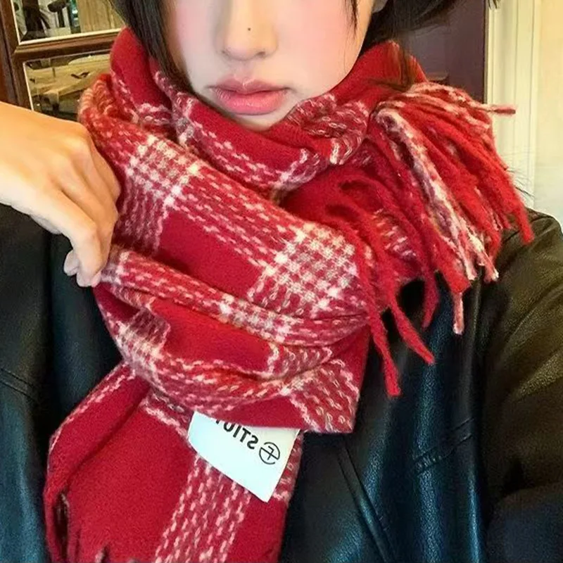 

Scarf Autumn and Winter New Year Red Plaid Korean Version Versatile Scarf Warm Imitation Cashmere Scarf
