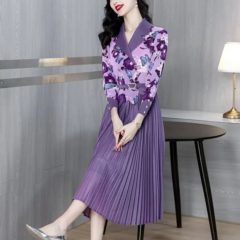 Miyake Fold 2025 Spring Suit Collar Elegant Middle Aged Mom Dress Waist Drawn Show Thinning Temperament Fashionable Dress Women