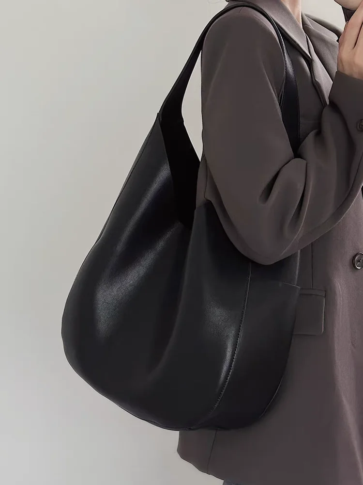 Black Fashion Simple Bucket Bag Genuine Leather Women Tote Bag\\Handbag Real Leather Underarm Shoulder Commuter Shopping Bag Big