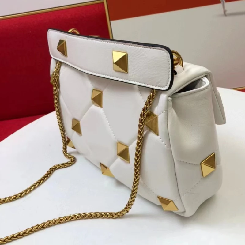 New Luxury Designer Handbag Rhombus Lattice Gold Chain Rivet Bag Fashion Banquet Shoulder Crossbody Bag Top Quality Women's Bag