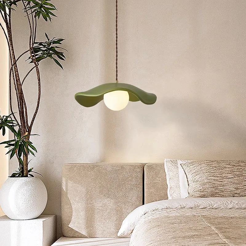 luminaire-decoratif-style-creme-nordique-wabi-sabi-avec-pendentif-feuille-de-lotus-pour-salle-a-manger-chambre-salon-bureau